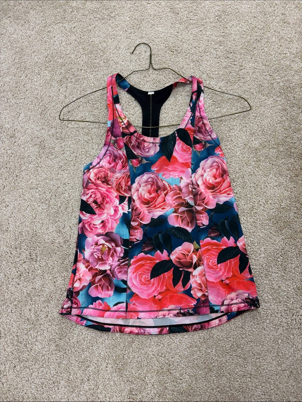Lululemon tank top